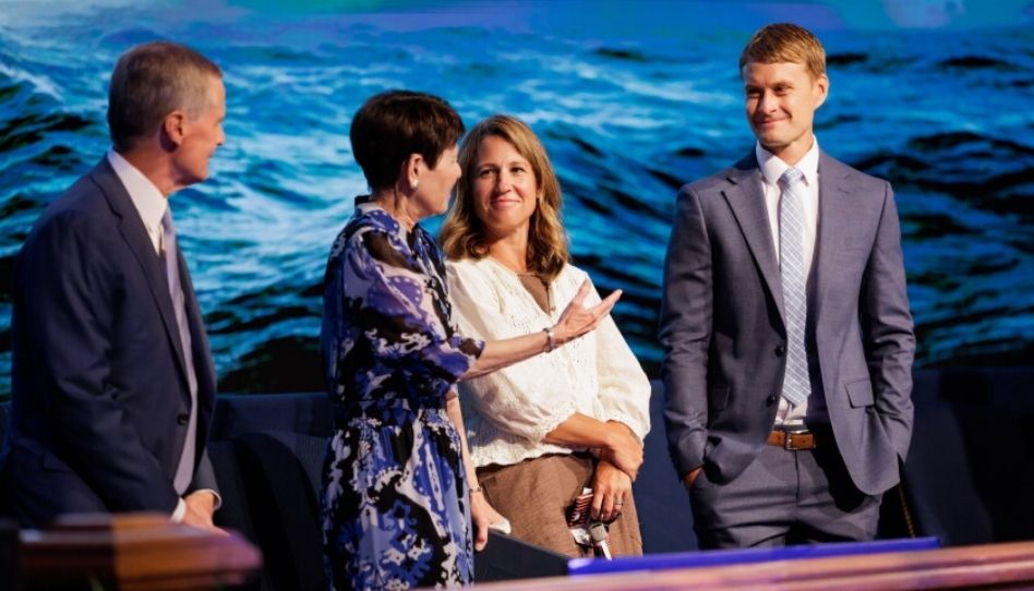 Jeffrey Bednar, fala em devocional da BYU sobre perseverar até o fim.